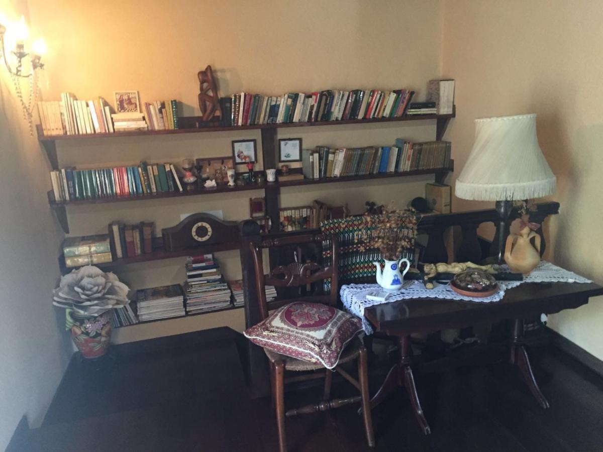 Casa Oute Guest House Sobrada Bagian luar foto