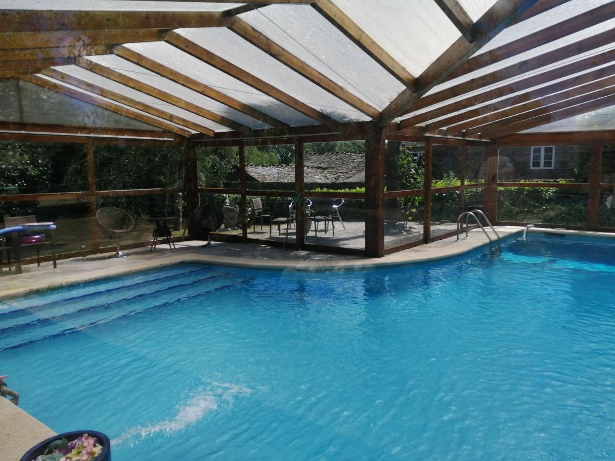 Casa Oute Guest House Sobrada Bagian luar foto