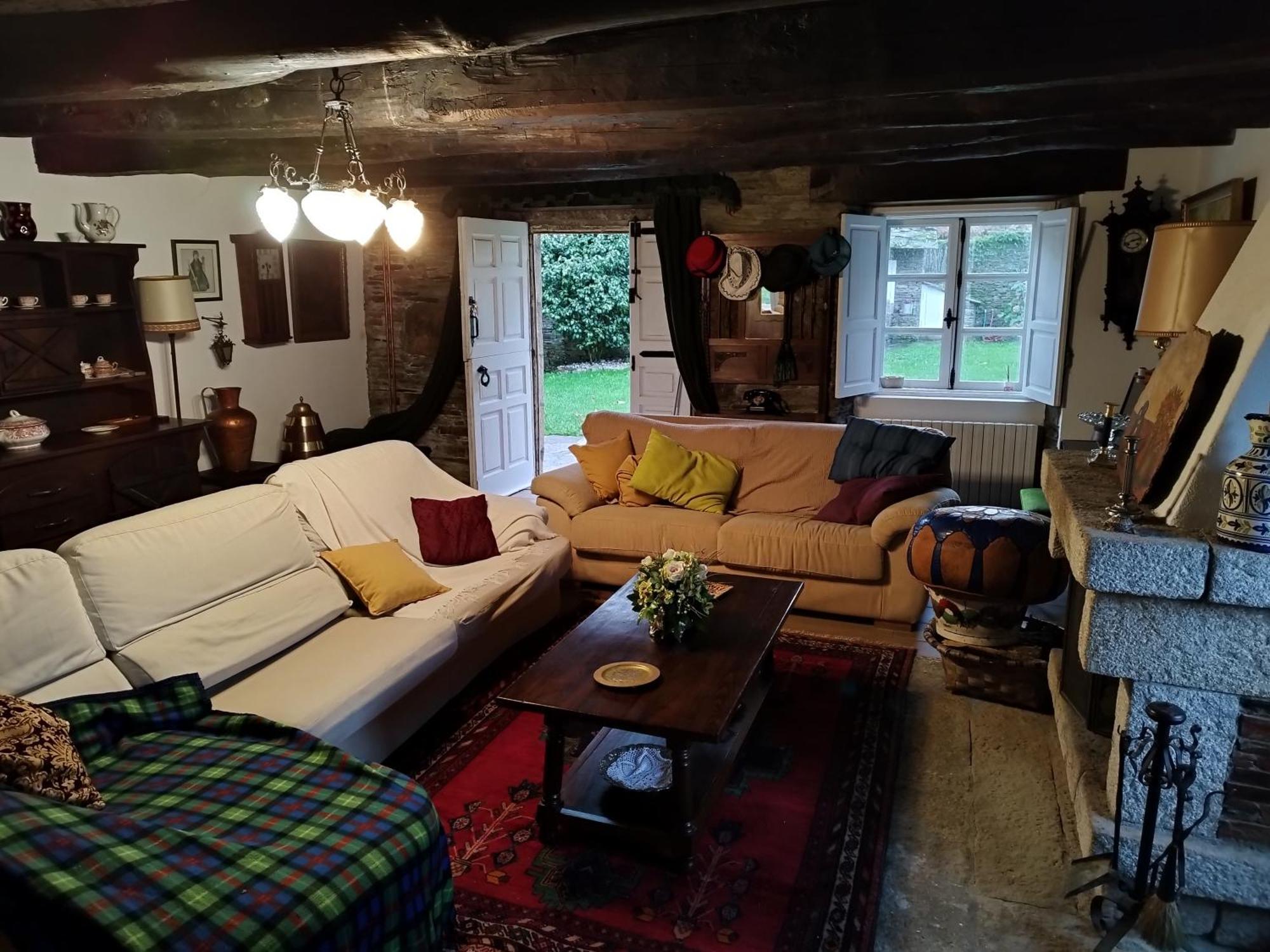 Casa Oute Guest House Sobrada Bagian luar foto